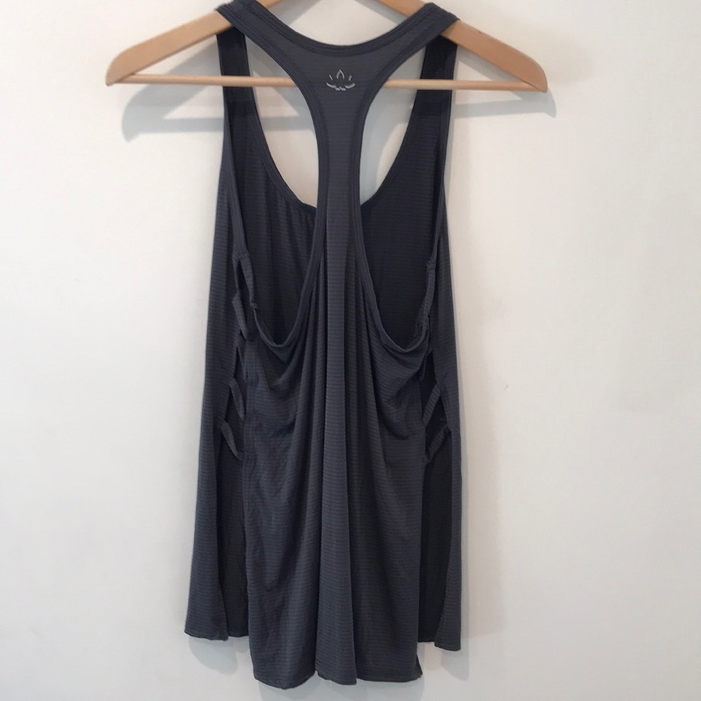 BEYOND YOGA Racerback Slit Tank - Picture 6 of 6